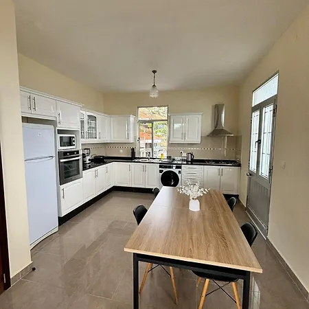 Carmelita House 2