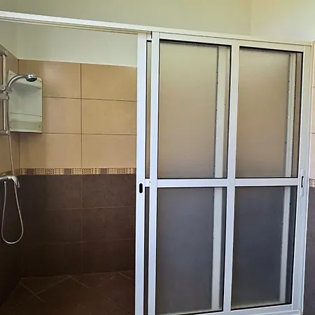 Semesterbostad Carmelita House 2