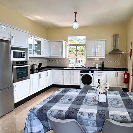 Carmelita House 2 Дом отдыха